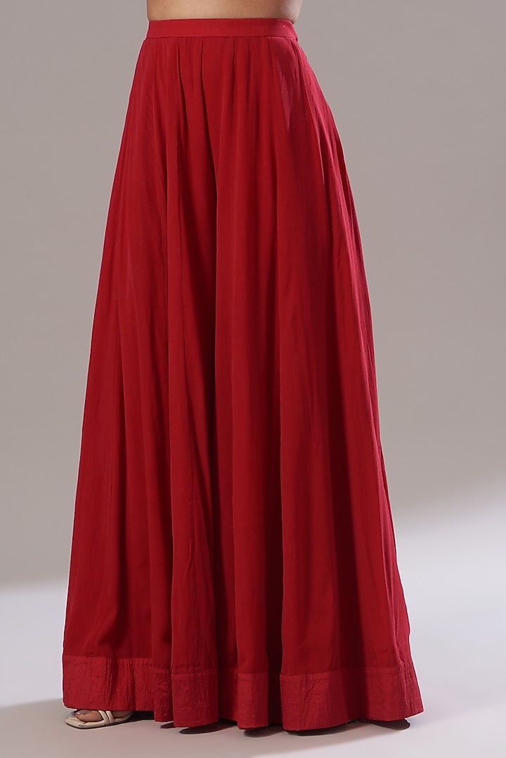 Red Organza Cape Set by Disha Patil at Pernia's Pop Up Shop