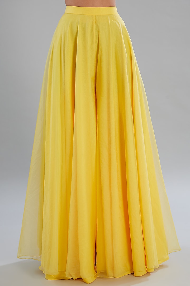 Yellow Crepe Embellished Kurta Set by Disha Patil at Pernia's Pop Up Shop