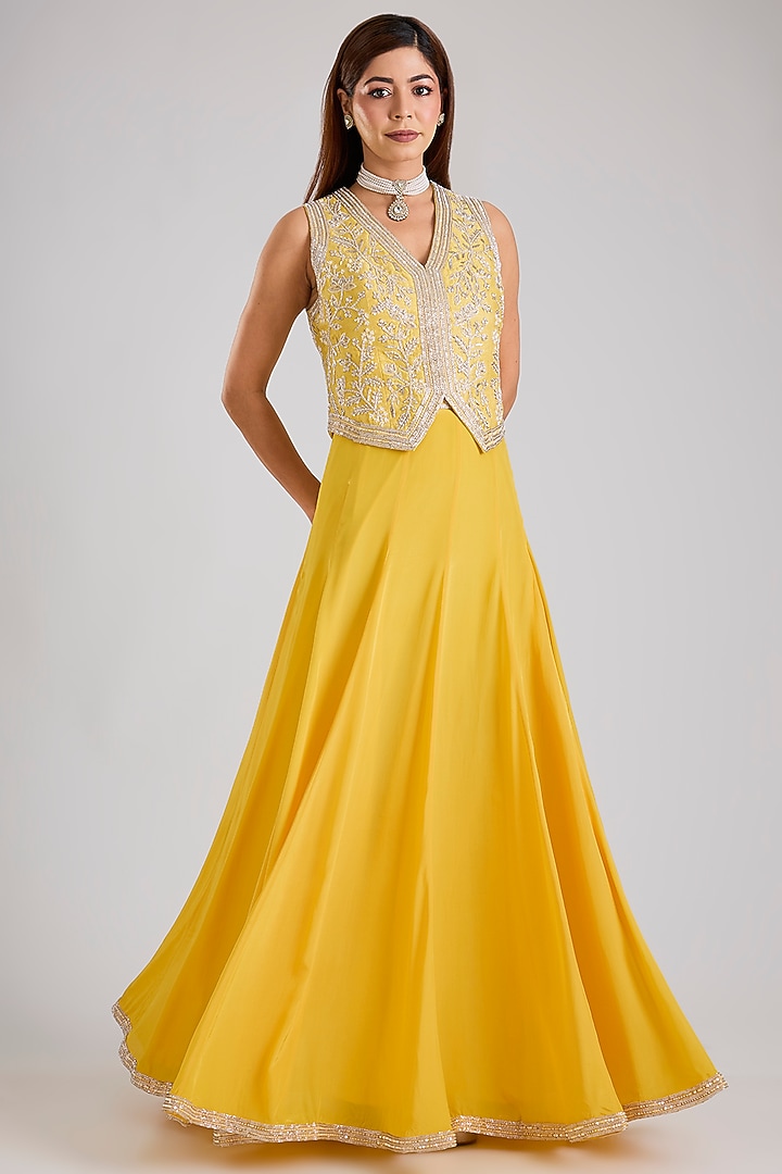Yellow Raw Silk & Crepe Skirt Set by Disha Patil at Pernia's Pop Up Shop