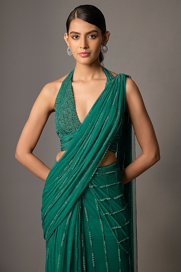 Emerald Green Net Embroidered Reception Saree Set by Disha Patil at Pernia's Pop Up Shop