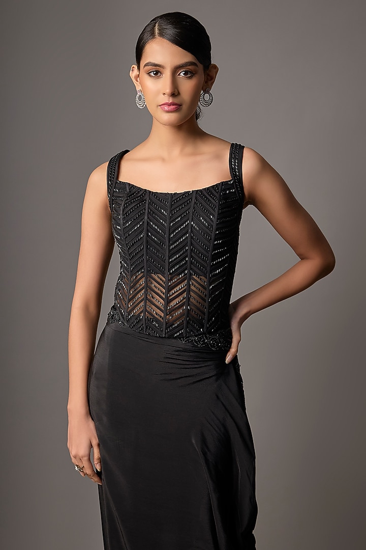 Black Crepe Hand Embroidered Reception Saree Set by Disha Patil at Pernia's Pop Up Shop