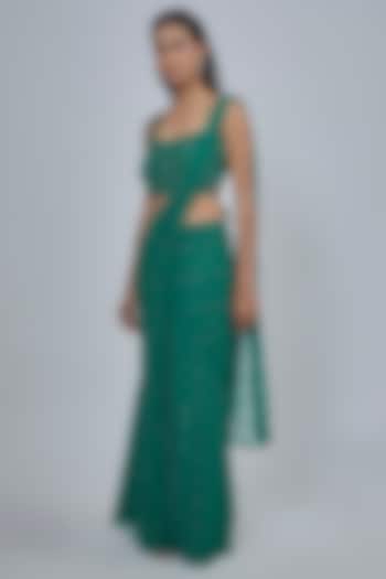 Emerald Green Soft Net Reception Saree Set by Disha Patil at Pernia's Pop Up Shop