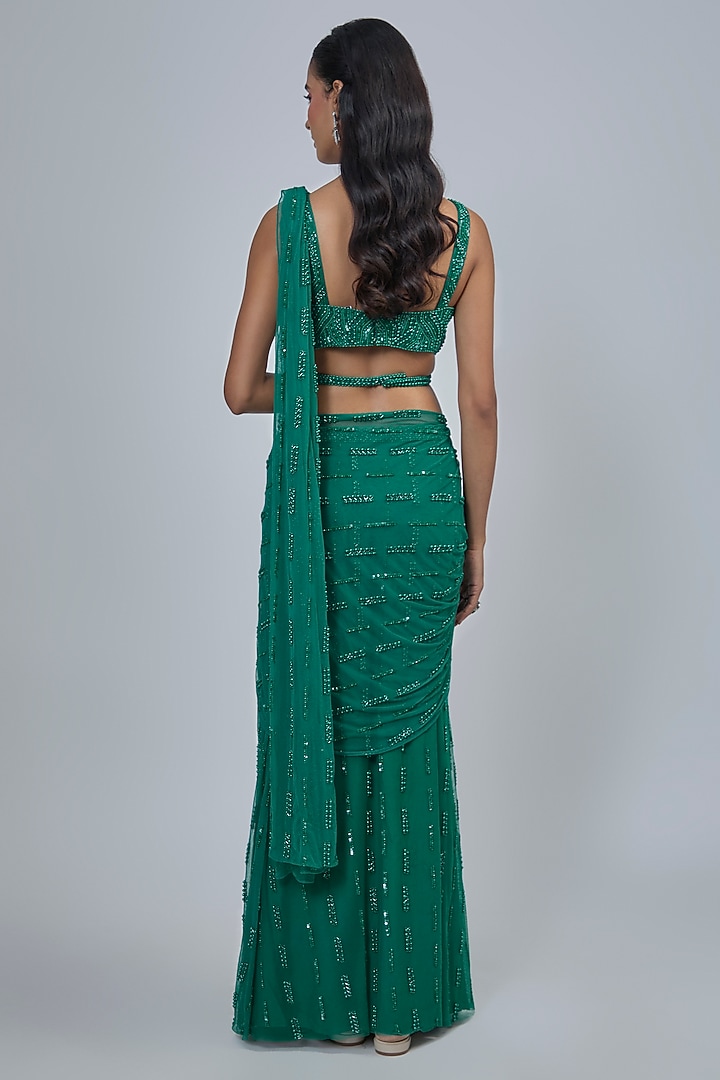 Emerald Green Soft Net Reception Saree Set by Disha Patil at Pernia's Pop Up Shop