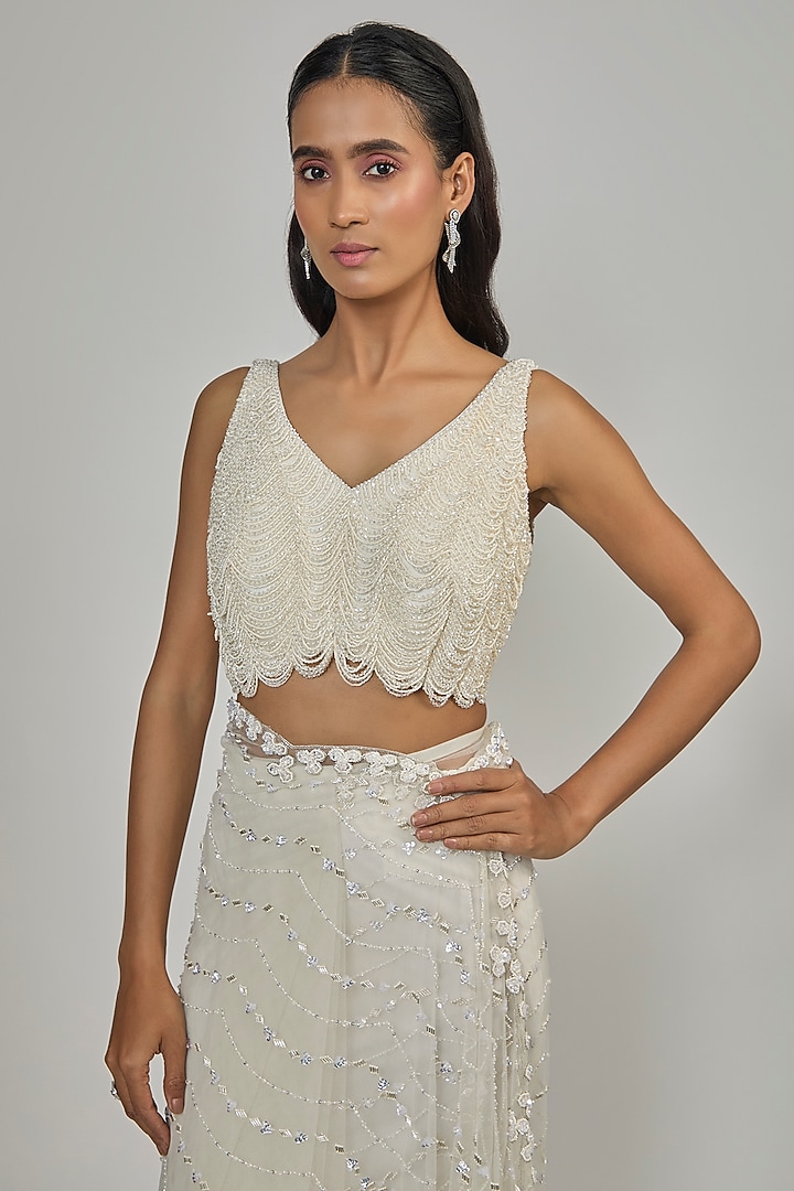 Ivory Net Reception Saree Set by Disha Patil at Pernia's Pop Up Shop