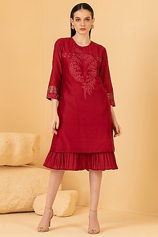 Red Pure Chanderi Thread & Pearl Embroidered Dress by Divi by Sonal