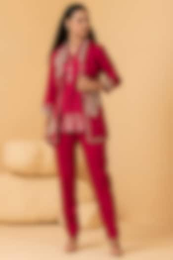 Fuchsia Modal Satin Zari & Sequins Embroidered Jacket Set by Divi by Sonal at Pernia's Pop Up Shop