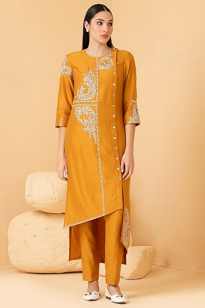 Mustard Pure Chanderi Zari & Pearl Embroidered Tunic Set by Divi by Sonal