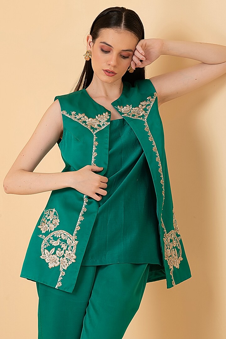 Green Modal Satin Zari & Sequins Embroidered Jacket Set by Divi by Sonal at Pernia's Pop Up Shop