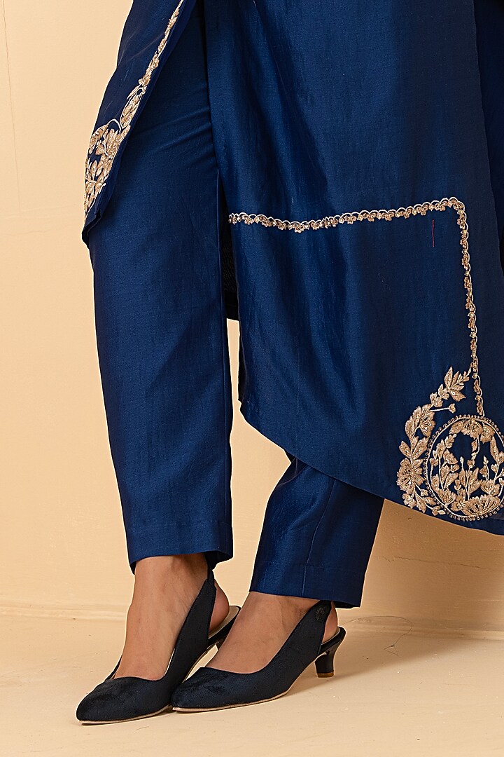 Blue Pure Chanderi Zari Embroidered Tunic Set by Divi by Sonal at Pernia's Pop Up Shop
