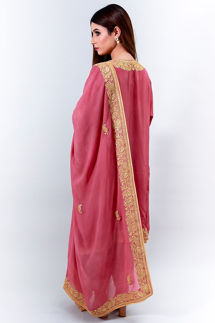 Peony Pink Embroidered Kurta Set by Daljit Sudan at Pernia's Pop Up Shop