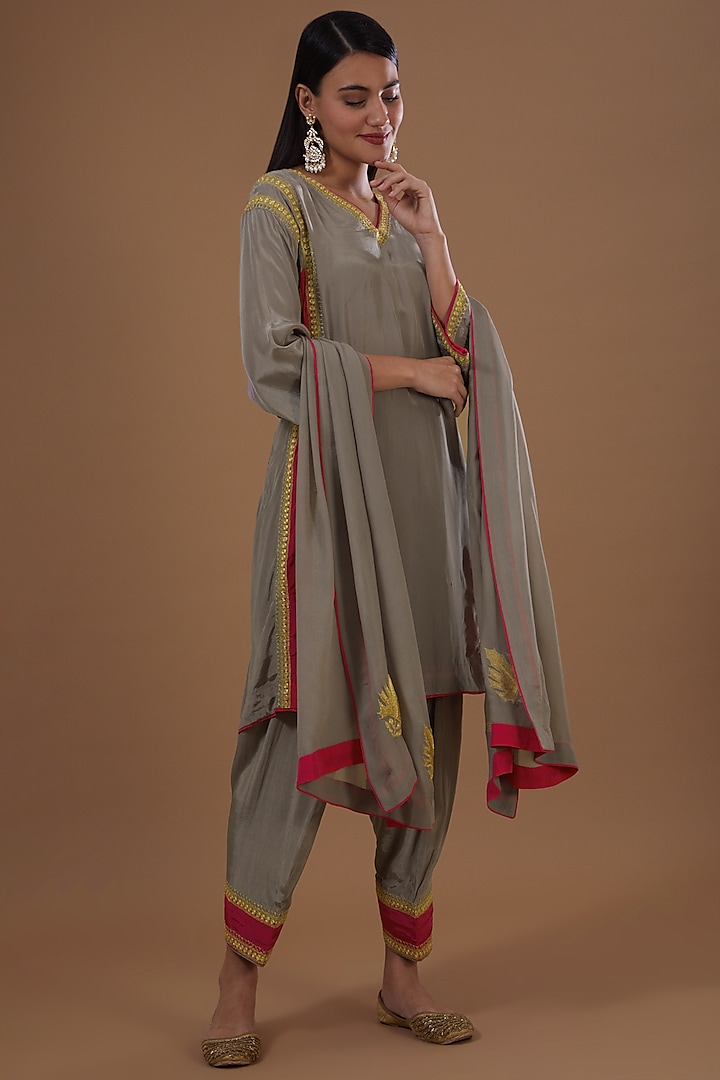 Grey Embroidered Kurta Set by Daljit Sudan