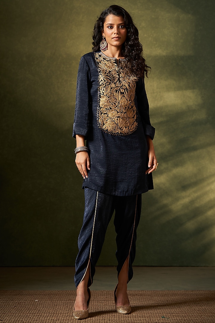 Navy Blue Suede Aari Embroidered Short Tunic Set by Aditi Somani at Pernia's Pop Up Shop