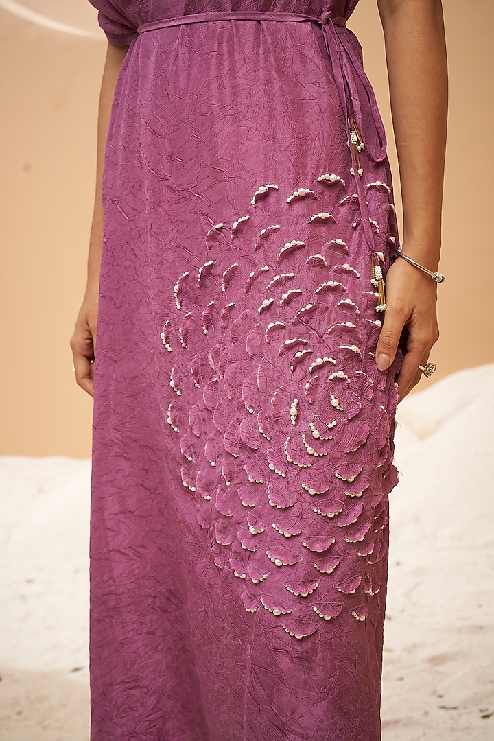Mauve Crepe Silk Embellished Tunic by Aditi Somani at Pernia's Pop Up Shop