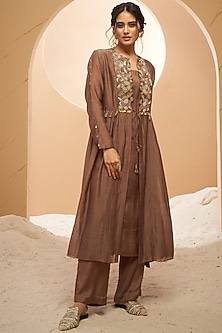 product-color-Brown