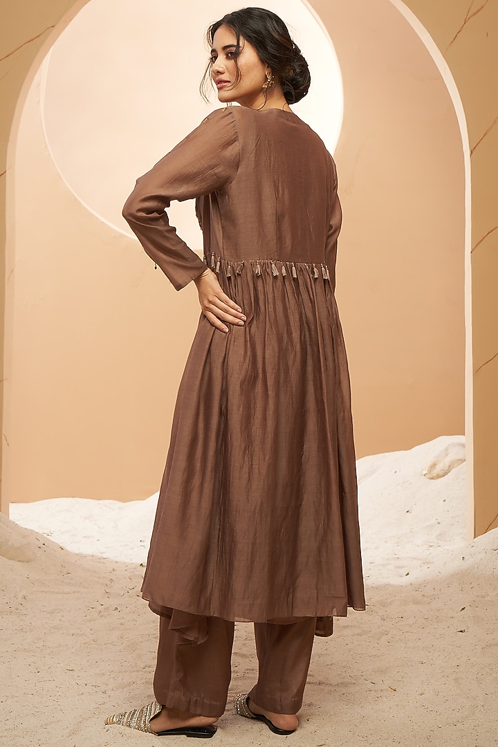 Brown Silk Chanderi Floral Embellished Jacket Set by Aditi Somani at Pernia's Pop Up Shop