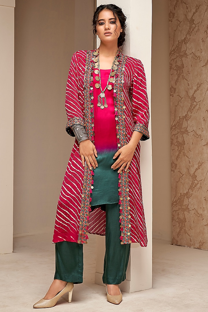 Candy Pink Crepe Printed & Embroidered Cape Set by Aditi Somani
