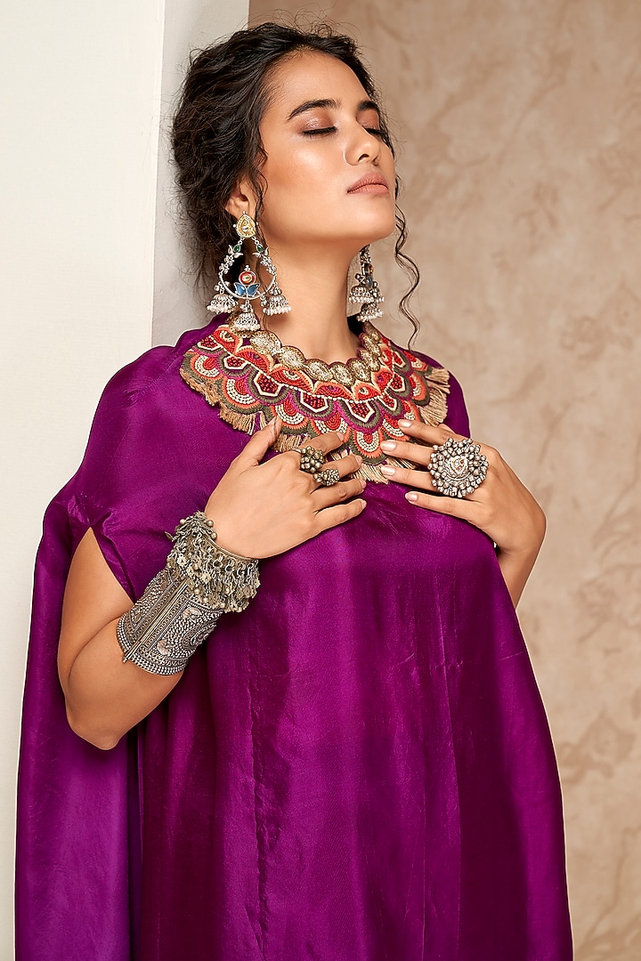 Purple Silk Embroidered Cape Set by Aditi Somani at Pernia's Pop Up Shop