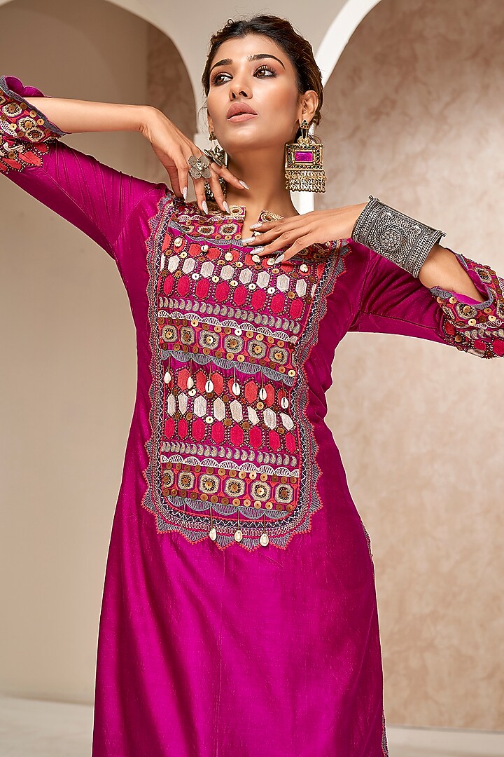 Purple Cotton Silk Embroidered Tunic Set by Aditi Somani at Pernia's Pop Up Shop