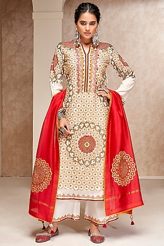 White Chanderi Embroidered Tunic Set by Aditi Somani