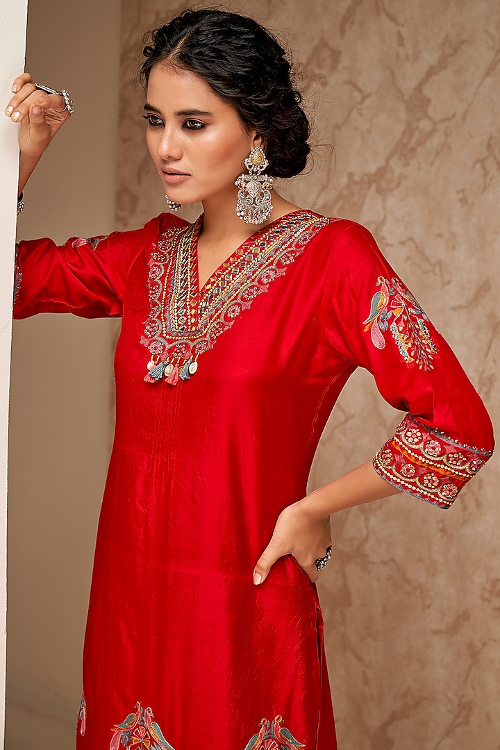 Red Cotton Silk Embroidered Kurta Set by Aditi Somani at Pernia's Pop Up Shop
