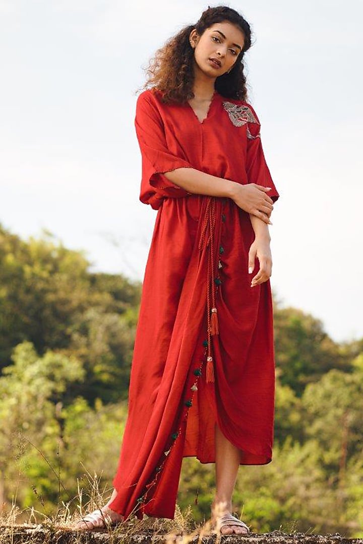 Red Clinched Embroidered Dress by Aditi Somani at Pernia's Pop Up Shop