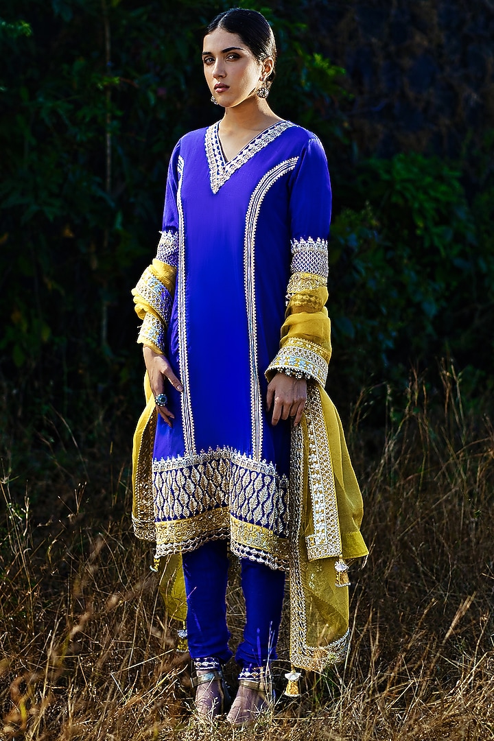 Royal Blue Lace Kurta Set by Aditi Somani at Pernia's Pop Up Shop