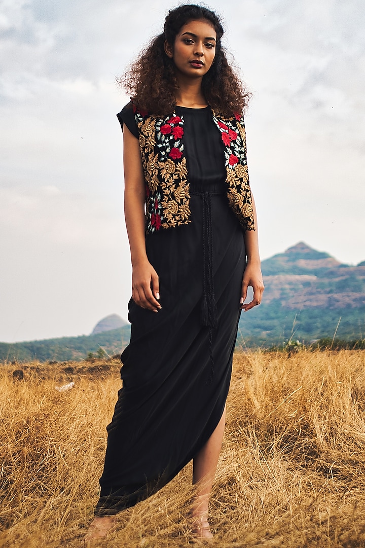 Black Dress With Embroidered Jacket by Aditi Somani