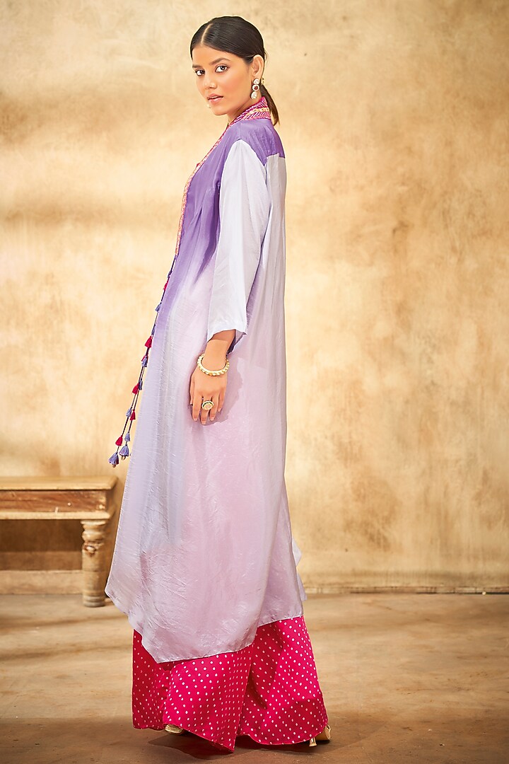 Lilac Shaded Habutai Silk Cape Set by Aditi Somani at Pernia's Pop Up Shop