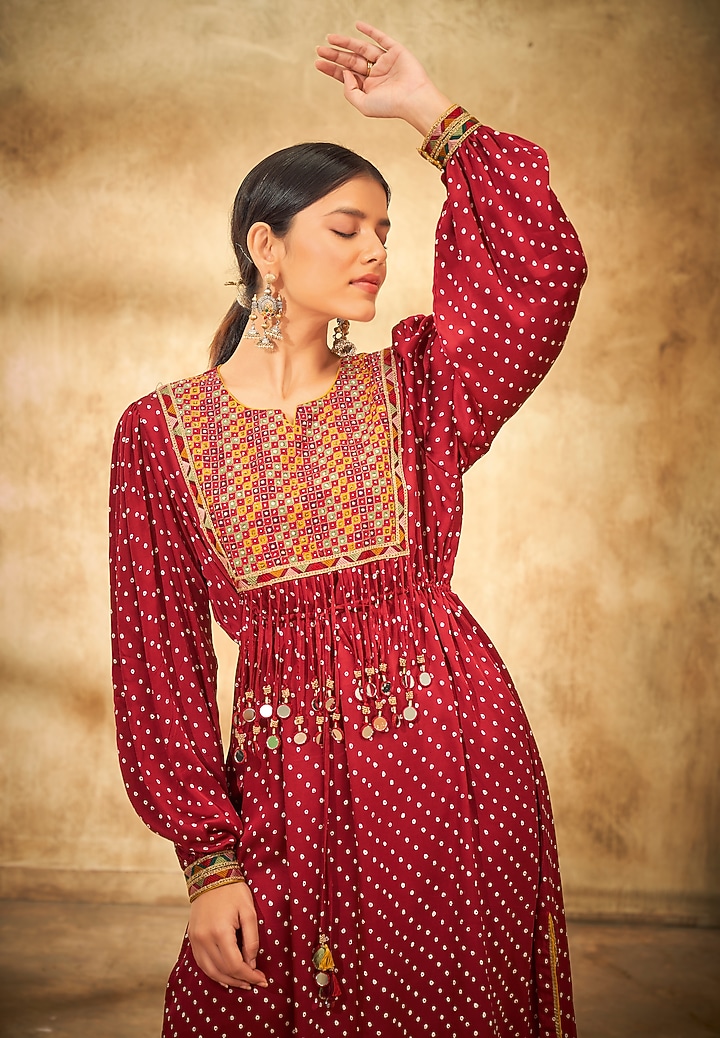 Maroon Printed Tunic Set by Aditi Somani at Pernia's Pop Up Shop