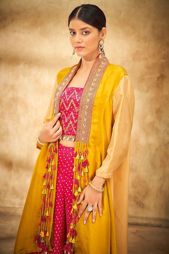 Mustard Shaded Habutai Silk Cape Set by Aditi Somani at Pernia's Pop Up Shop