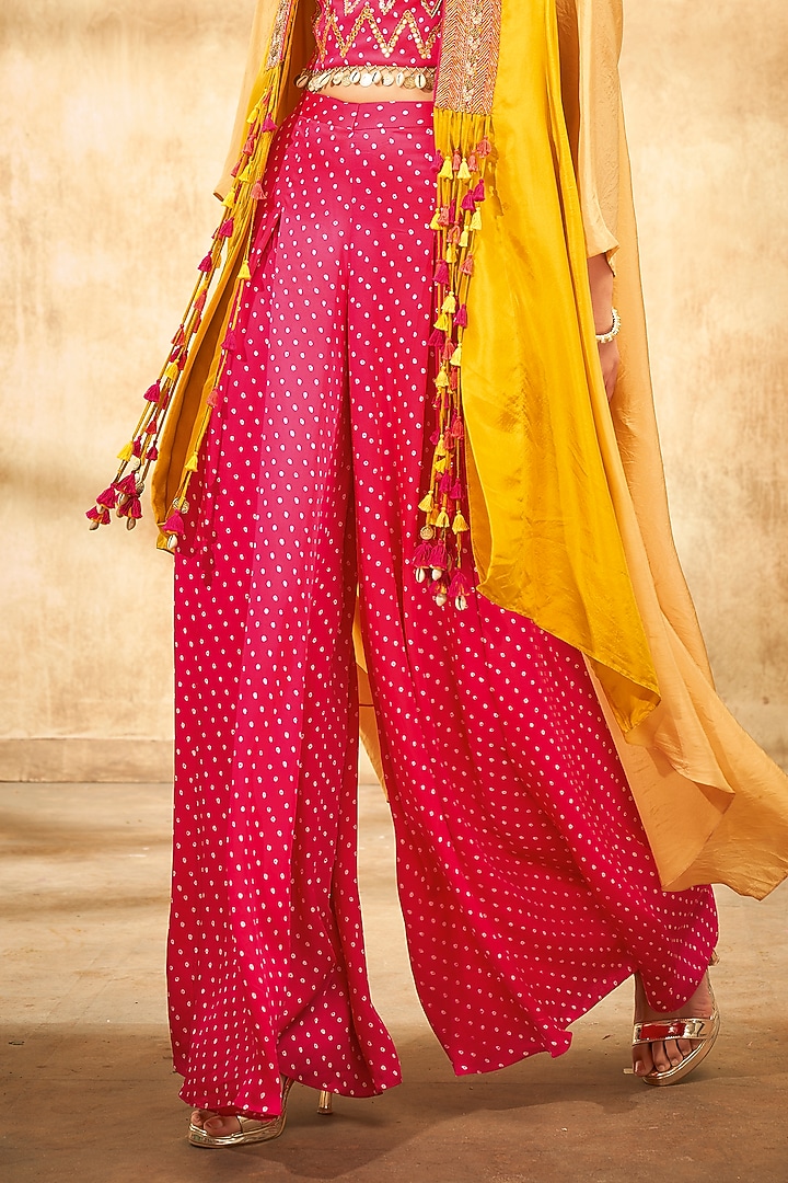 Mustard Shaded Habutai Silk Cape Set by Aditi Somani at Pernia's Pop Up Shop