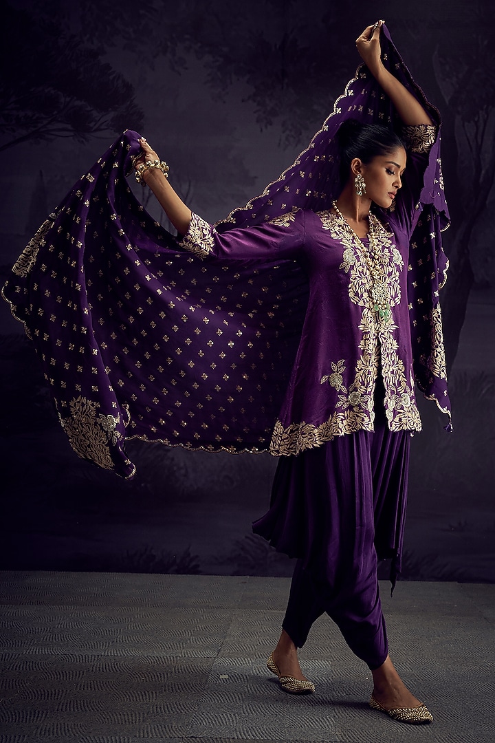 Purple Dupion Silk Cutwork Embroidered Tunic Set by Aditi Somani at Pernia's Pop Up Shop