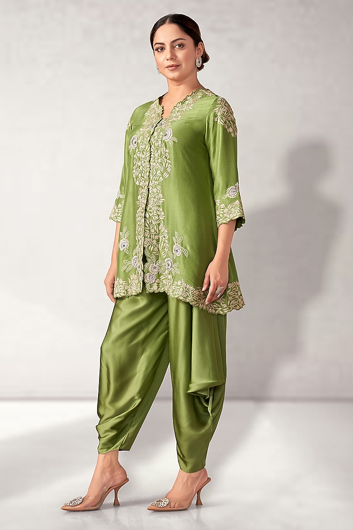 Green Dupion Silk Cutwork Embroidered Tunic Set by Aditi Somani at Pernia's Pop Up Shop