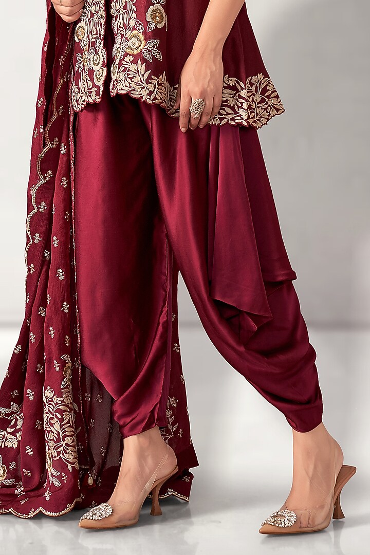 Maroon Dupion Silk Cutwork Embroidered Tunic Set by Aditi Somani at Pernia's Pop Up Shop