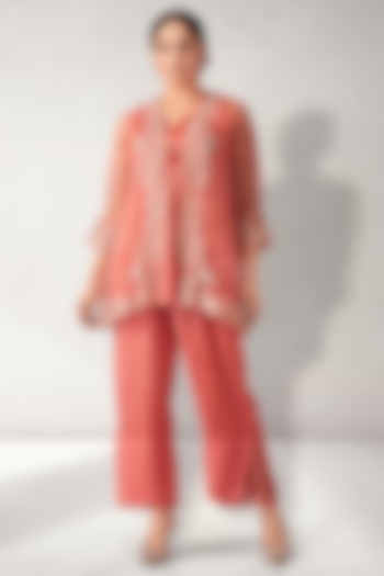 Peach Organza & Modal Satin Embroidered Cape Set by Aditi Somani at Pernia's Pop Up Shop