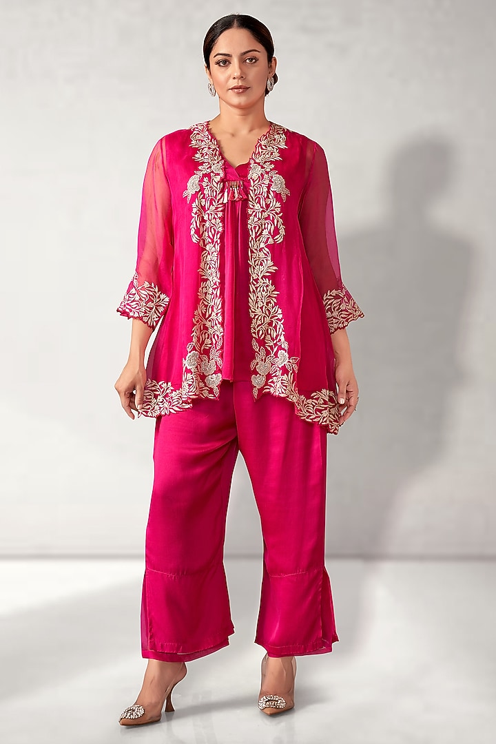 Pink Organza & Modal Satin Embroidered Cape Set by Aditi Somani at Pernia's Pop Up Shop