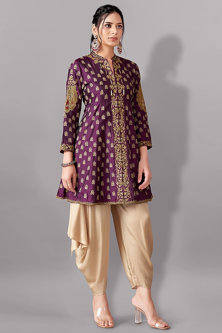Wine Cotton Silk Embroidered Tunic Set by Aditi Somani at Pernia's Pop Up Shop