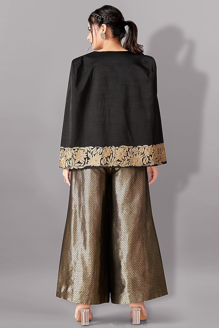 Black Satin Linen Aari Embroidered Jacket Set by Aditi Somani at Pernia's Pop Up Shop