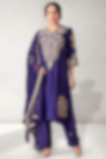 Purple Dupion Silk Embroidered Long Tunic Set by Aditi Somani at Pernia's Pop Up Shop