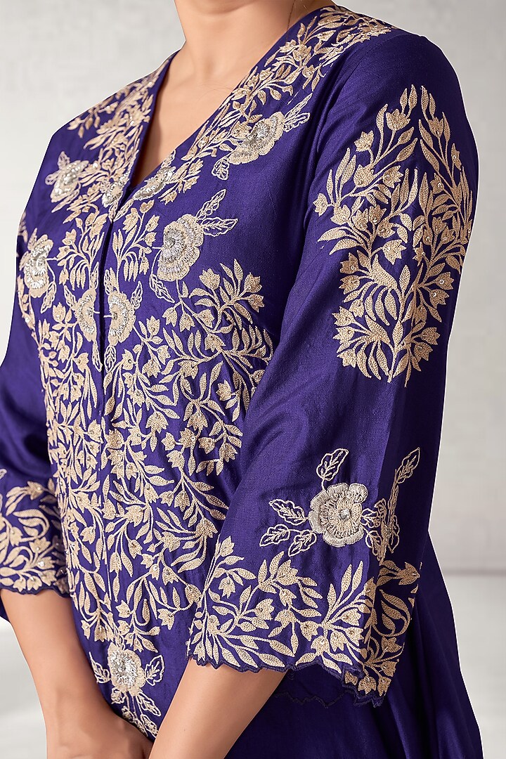 Purple Dupion Silk Embroidered Long Tunic Set by Aditi Somani at Pernia's Pop Up Shop