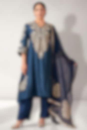 Dull Blue Dupion Silk Embroidered Long Tunic Set by Aditi Somani at Pernia's Pop Up Shop