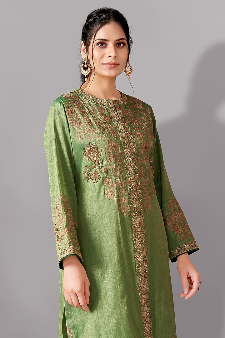 Green Tissue Silk Embroidered Tunic Set by Aditi Somani at Pernia's Pop Up Shop