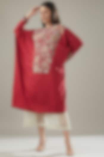 Red Matka Silk Embroidered Kaftan Set by Divya Sheth at Pernia's Pop Up Shop