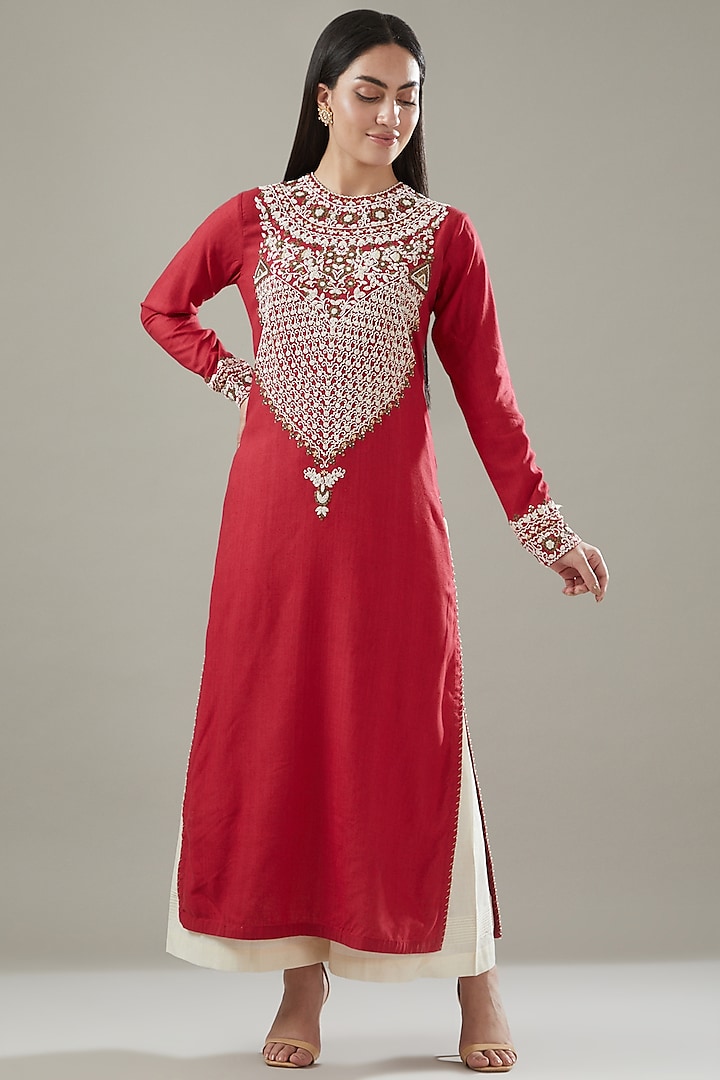 Red Cotton Embroidered Kurta Set by Divya Sheth at Pernia's Pop Up Shop