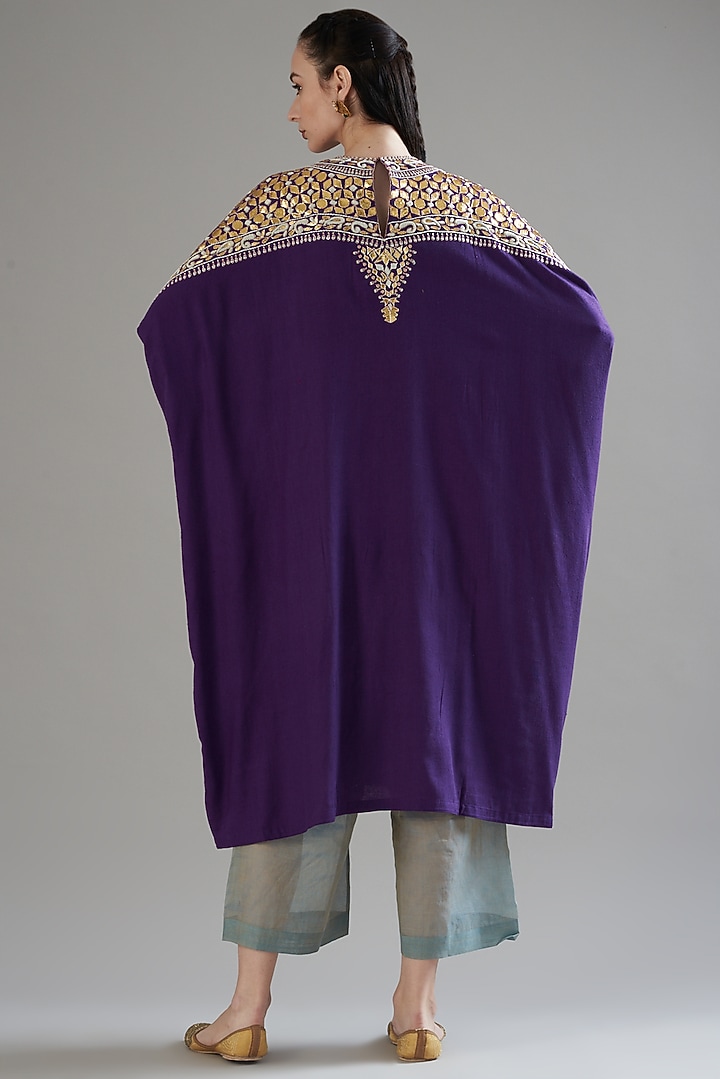 Purple Thread Embroidered Kaftan Set by Divya Sheth at Pernia's Pop Up Shop  2026