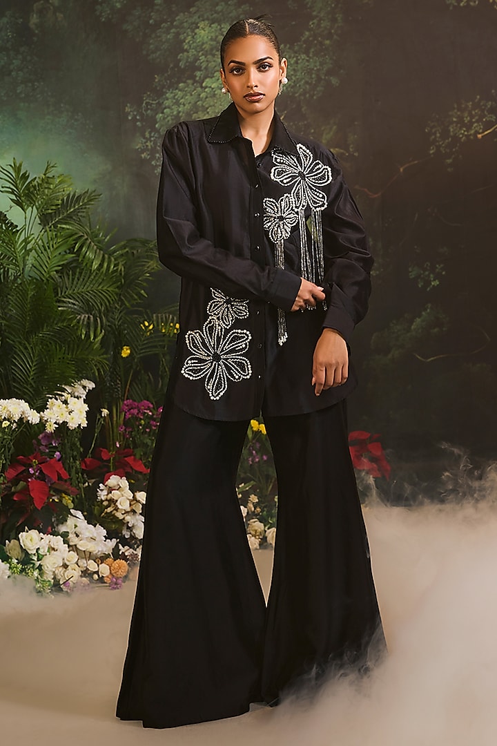 Black Chanderi Silk Embellished Co-Ord Set by Divya Aggarwal at Pernia's Pop Up Shop