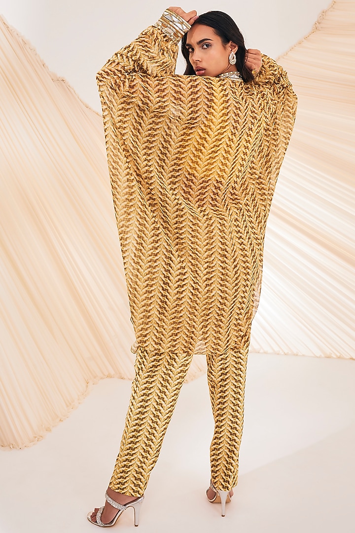 Yellow Chiffon & Silk Dupion Printed Kaftan Set by Divya Aggarwal at Pernia's Pop Up Shop