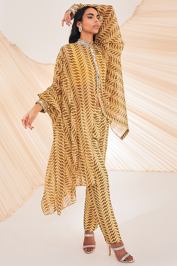 Yellow Chiffon & Silk Dupion Printed Kaftan Set by Divya Aggarwal at Pernia's Pop Up Shop