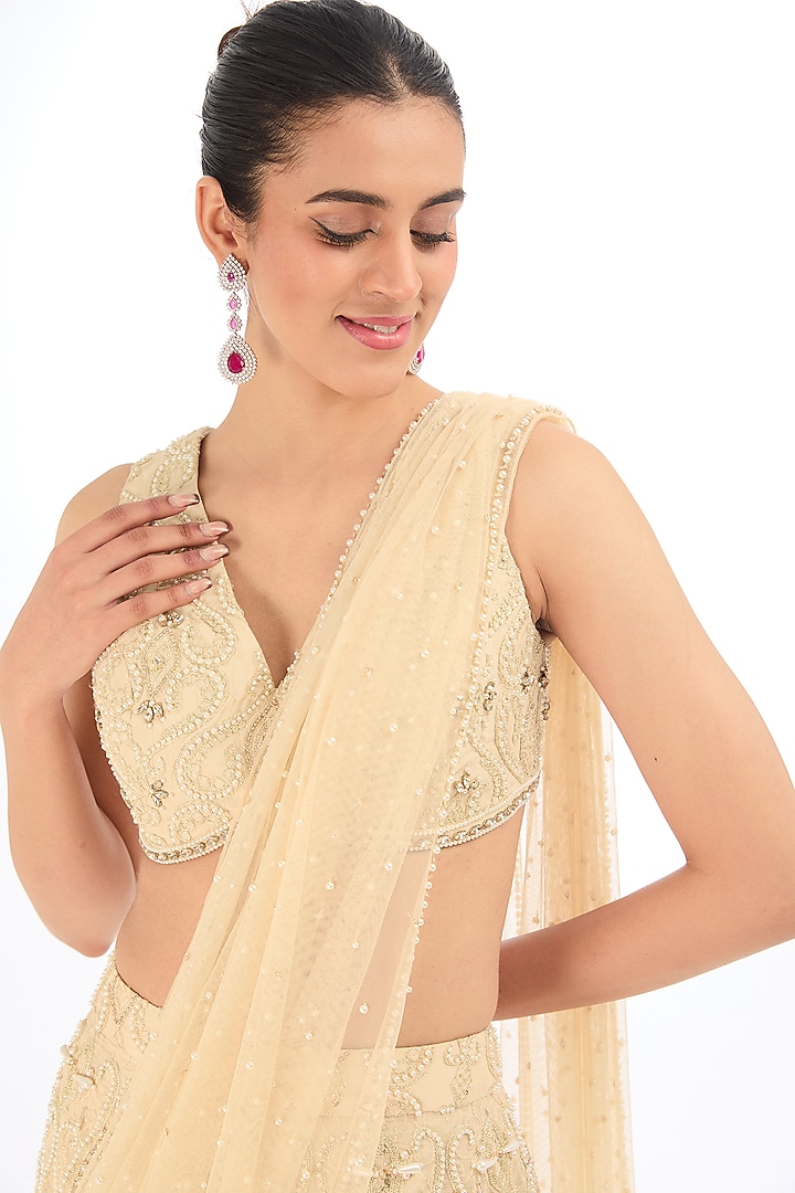 Peach Organza Sharara Reception Saree Set by Divya Aggarwal at Pernia's Pop Up Shop