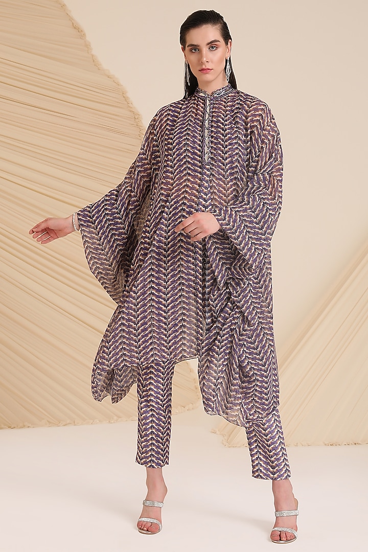 Purple Chiffon Embroidered Shirt Kaftan Set by Divya Aggarwal at Pernia's Pop Up Shop